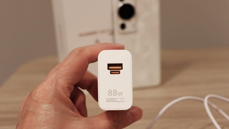 Huawei 88 W Super Charge power adapter for the P60 Pro smartphone