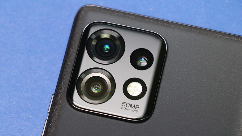 Motorola Edge+ (2023) camera module up close