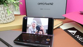 Matt fotografiert das Oppo Find N2