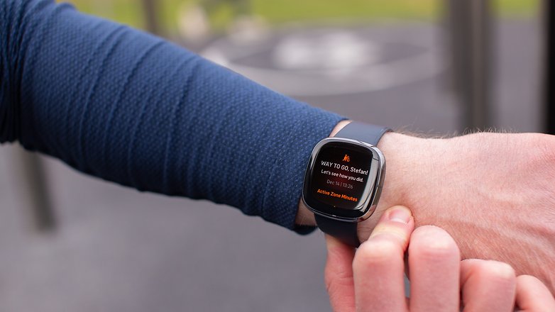 Smartwatch am Handgelenk