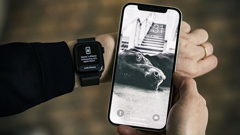 NextPit unlock iphone with apple watch