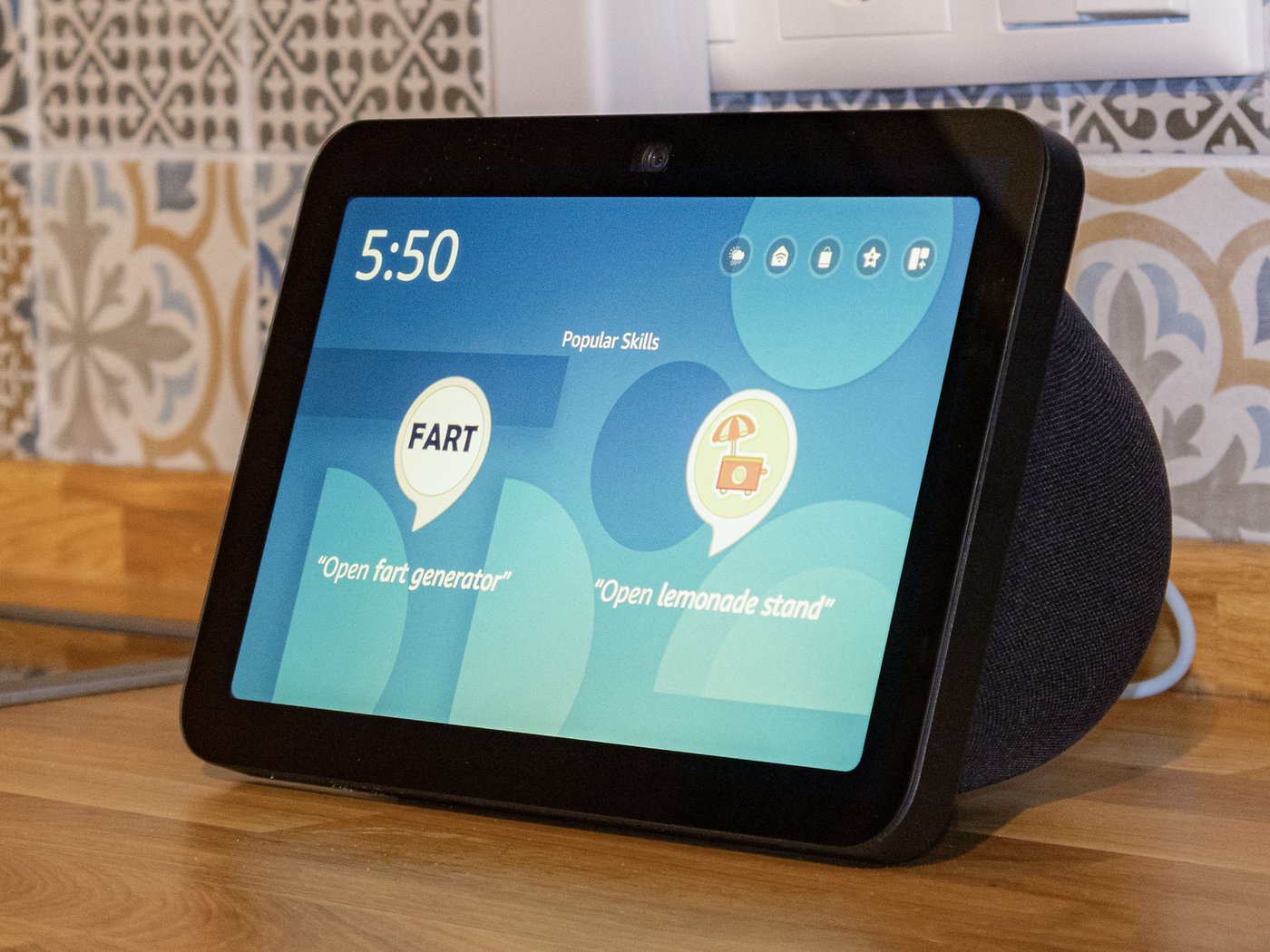 Echo Show 8