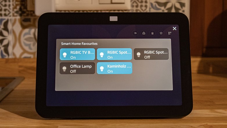 Amazon Echo Show 8 (2023) Smart Home Widget mit einzelnen Geräten
