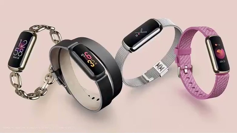 Fitbit Luxe : le bracelet connecté qui se présente comme un bijou