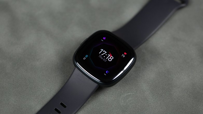 Une image de la FitBit Sens 2