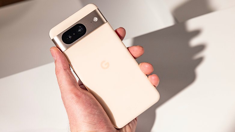 Google Pixel 8 picture from Google's launch event