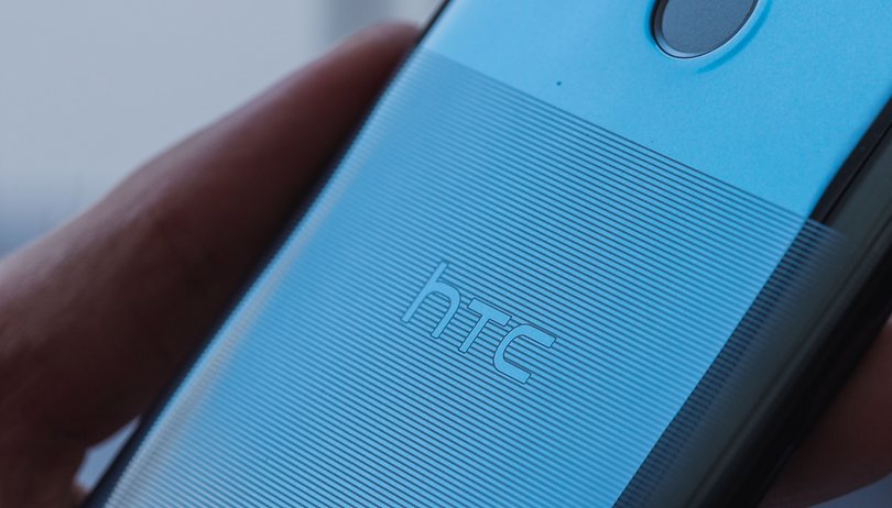 AndroidPIT htc u12 life back texture