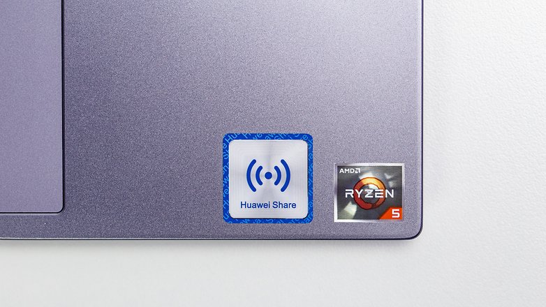 AndroidPIT huawei matebook d14 stickers