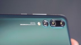 Samsung rincorre Huawei: nuove conferme sul Galaxy S10 con tre fotocamere