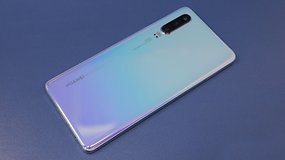 The regular Huawei P30 can also have wireless charging