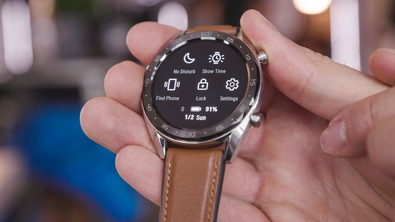 AndroidPIT huawei watch rs features
