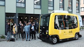 Selbstfahrender Bus startet im Berliner Verkehr