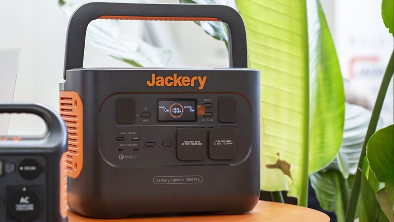 Jackery Explorer 1000 Pro von vorne