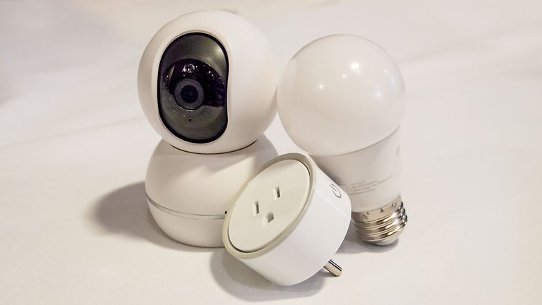 AndroidPIT lenovo smart camera plug bulb