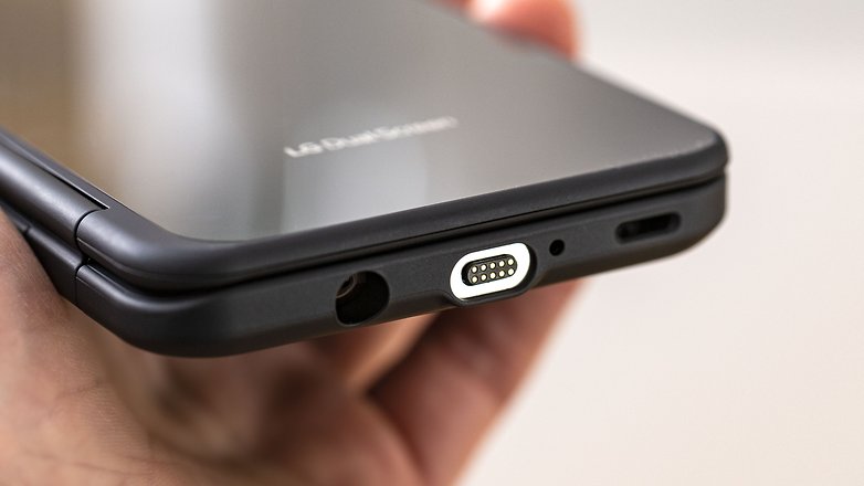 AndroidPIT lg v60 thinq second screen connector