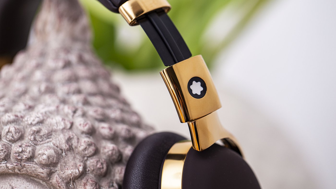 本日特価新品Wireless Headphones Montblanc MB01 Montblanc MB 01 Over-Ear Headphones Brown - Montblanc® US