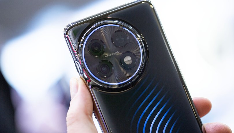 Bulatan kamera konsep oneplus 11 NextPit