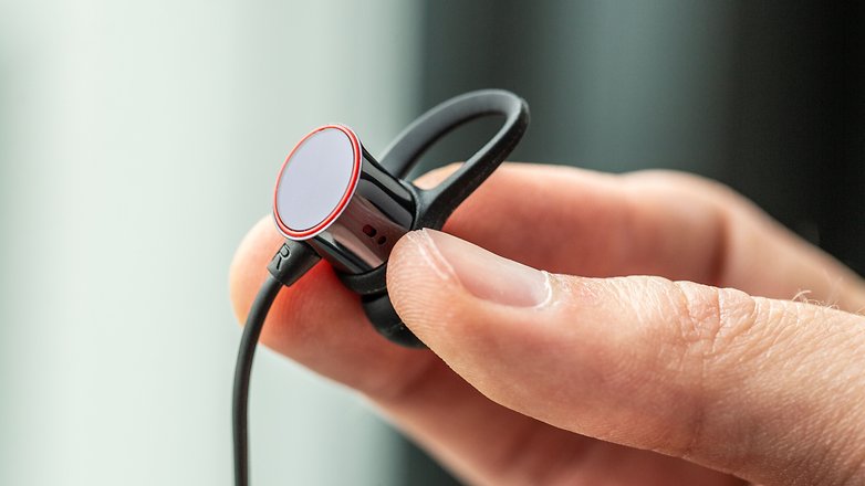 AndroidPIT OnePlus Bullets Wireless detail
