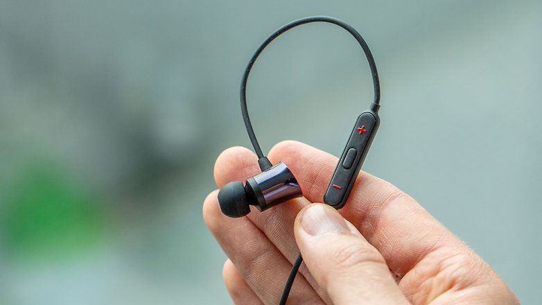 Bullets Wireless headphones OnePlus hits the right note