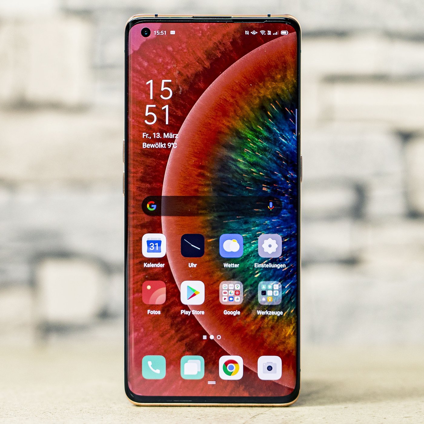 The OPPO Find X2 Pro is a great phone with one big shortcoming