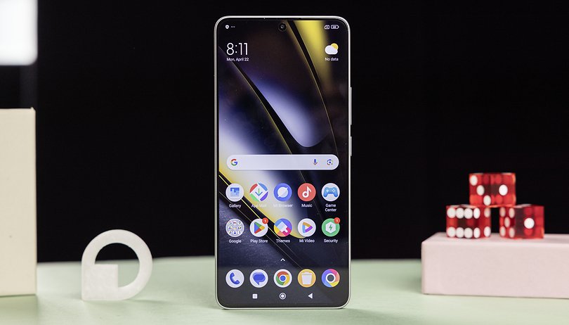 nextpit poco f6 display