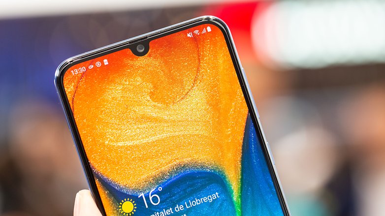 AndroidPIT samsung galaxy a30 notch