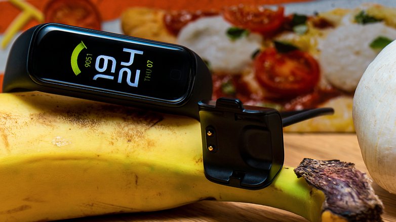 Samsung Galaxy Fit 2 review Chic alternative to the Mi Band