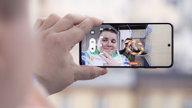 Samsung Galaxy S21 FE Selfie