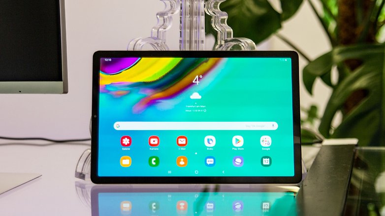 samsung galaxy tab s5e front3