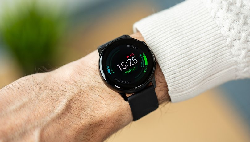 AndroidPIT samsung galaxy watch active wrist