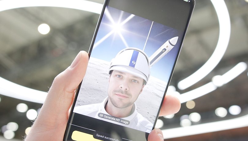 Selfies AI σε 1 λεπτό: Η Xiaomi 14 δημιουργεί ψεύτικες φωτογραφίες οπουδήποτε