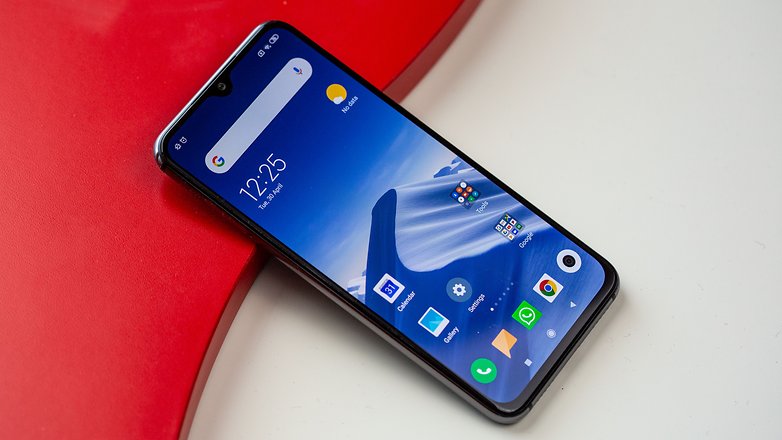 Xiaomi Mi 9 SE review 