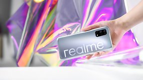 New Realme V series enters into the mid-range 5G smartphone race