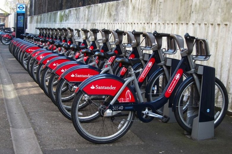 docked bikes london