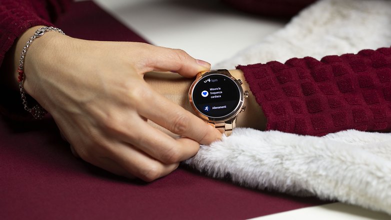 Michael Kors smartwatch 15