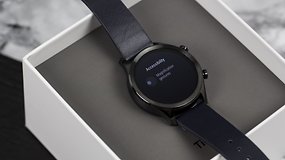 Keine Lust auf eine Smartwatch von der Stange: Designer baut sie selbst