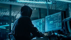Gli hacker rubano i dati delle chiamate dai principali operatori da anni