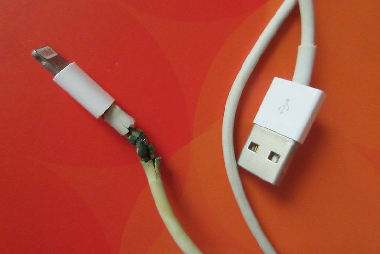 USB Cable Damage