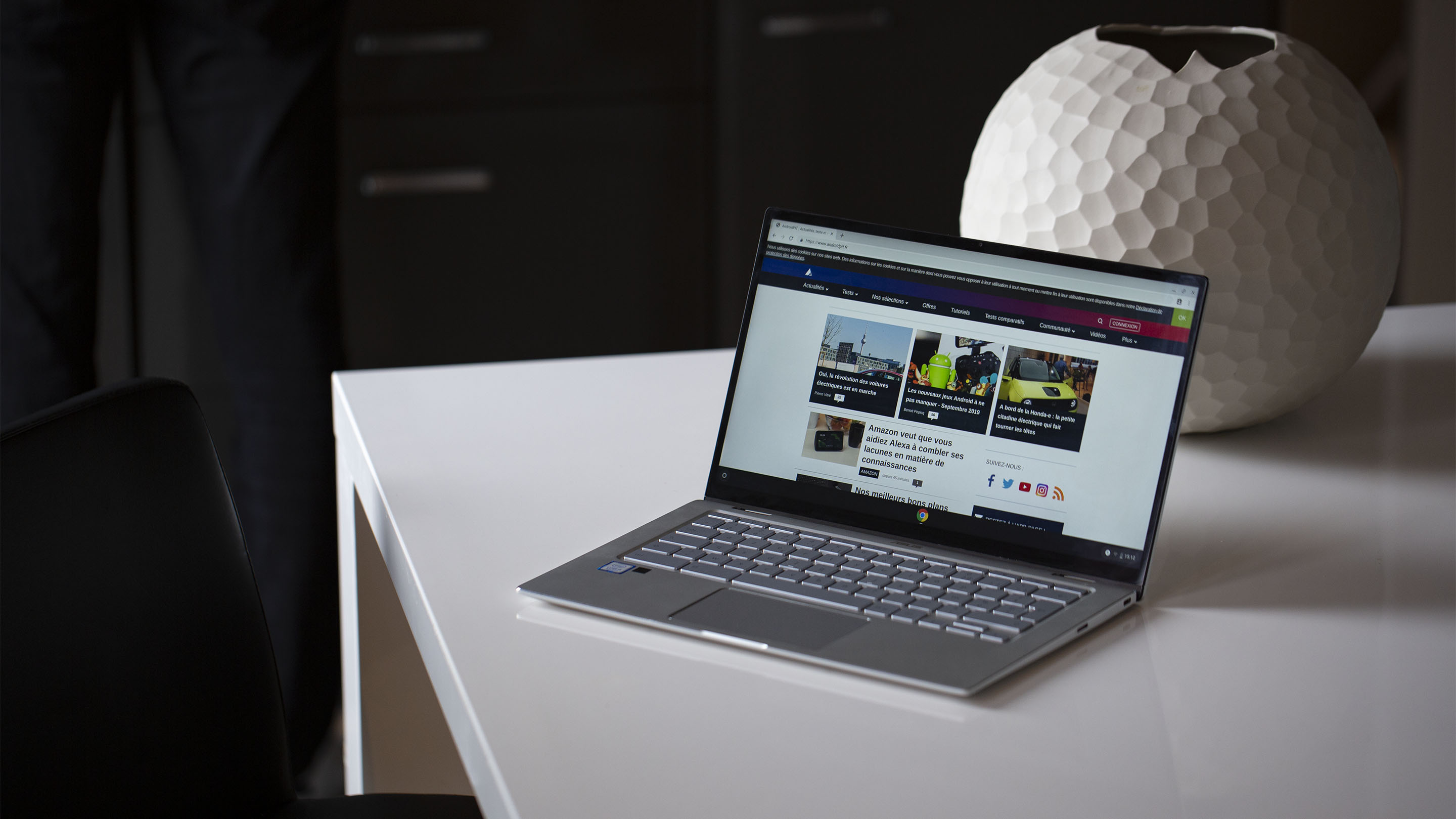 Asus ChromeBook Flip C434 im Test Toller Laptop furchtbares Tablet
