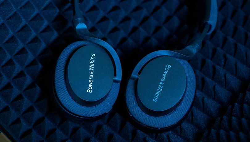 AndroidPIT Bowers and Wilkins PX5 Blue 2
