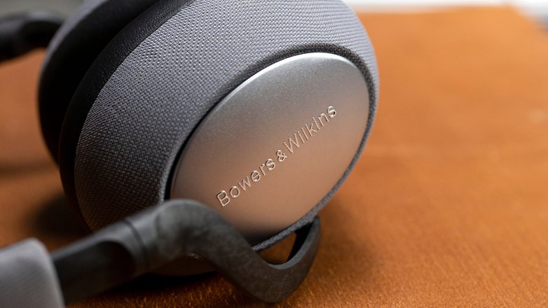 AndroidPIT Bowers and Wilkins PX7 Logo