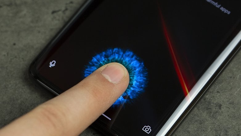 AndroidPIT OnePlus 7T Pro McLaren Edition Fingerprint Sensor