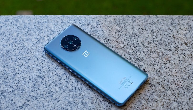 AndroidPIT OnePlus 7T Back