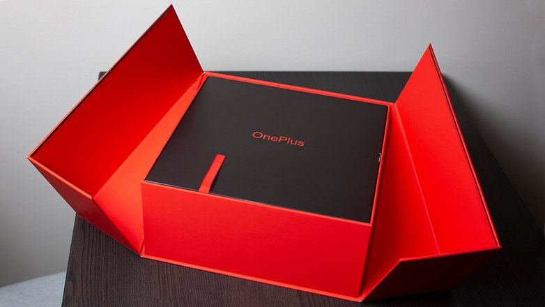 AndroidPIT OnePlus 7T Box