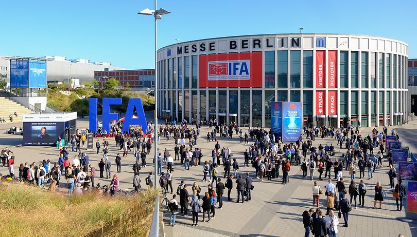 IFA 2019 south entrance crowd