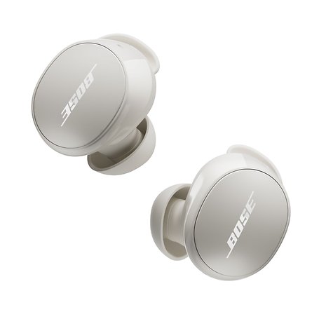 Écouteurs Bose QuietComfort en blanc sur un fond vert clair.