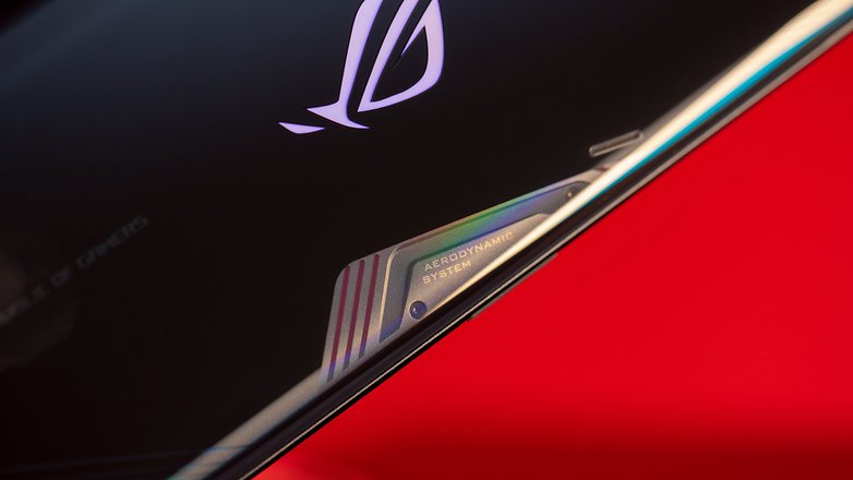 NextPit ASUS RoG Phone 3 aerodynamic