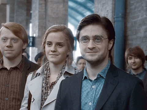 Harry Potter sieht jetzt v&ouml;llig anders aus - sein neuer Look wird Euch umhauen!