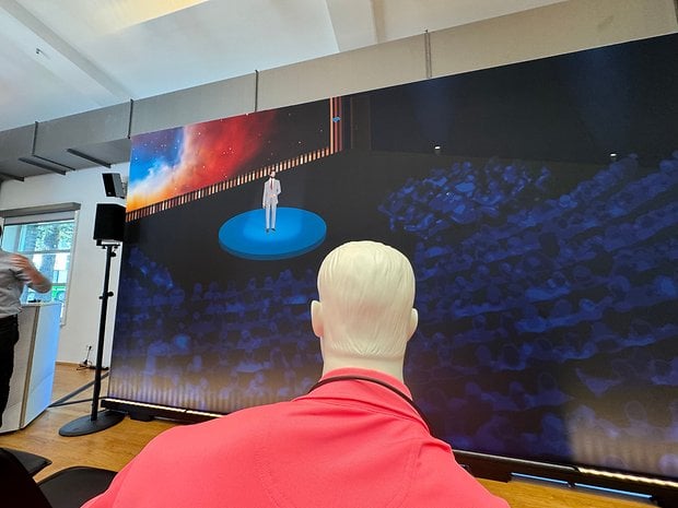 Foto, aufgenommen während der The Auracast experience demo auf der IFA 2024 in Berlin.