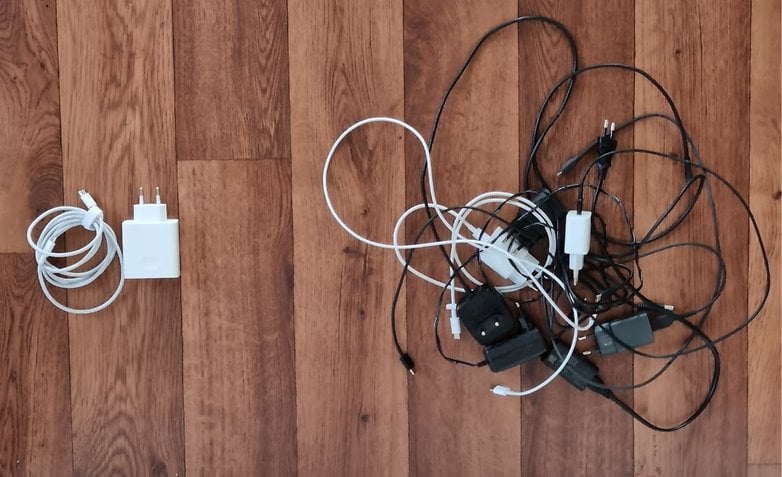 A pile of mobile charging cables